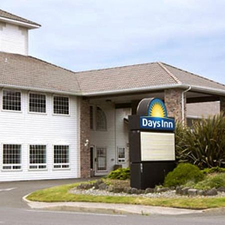 Days Inn By Wyndham Ocean Shores Exterior foto