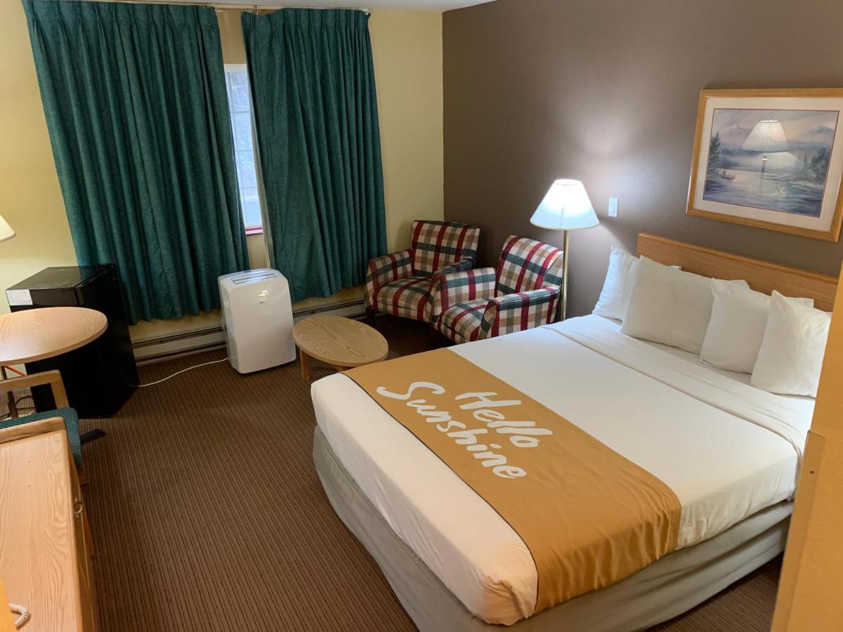 Days Inn By Wyndham Ocean Shores Exterior foto