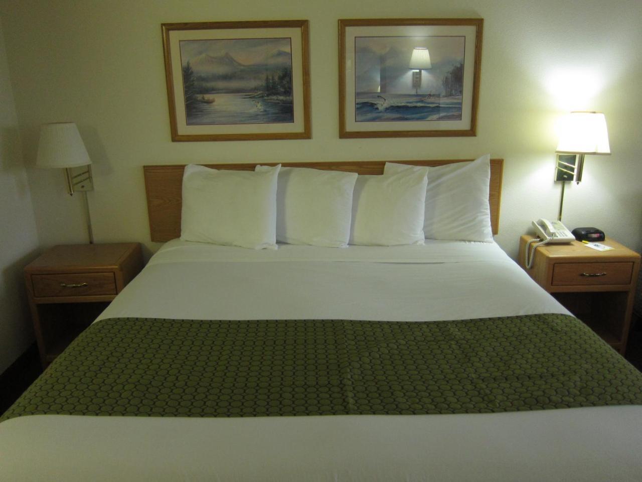 Days Inn By Wyndham Ocean Shores Quarto foto